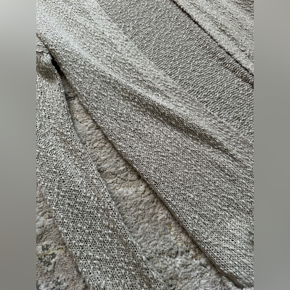 Talula Popcorn Knit Grey Sweater - Picture 4 of 7